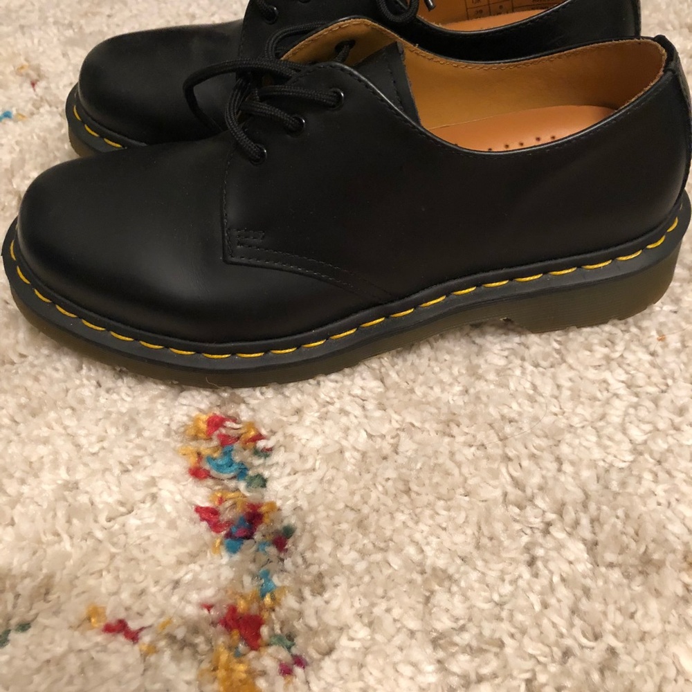 Dr. Martens women shoes size 8.